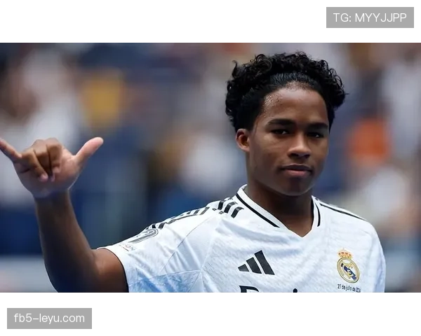 恩德里克射术揭秘：足坛新星引领前锋技术革新