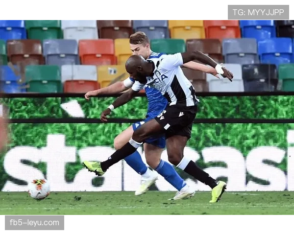 萨索洛战术革新显成效,球队焕然一新引关注 萨索洛战术革新显成效,球队焕然一新引关注