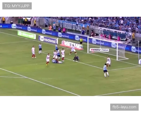 加维右膝前十字韧带重伤，巴萨再陷伤病危机状态堪忧